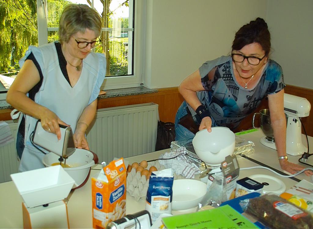 UsNu2_19HFEST_Samstag-AnnegretAngelika_Mutzenbacken_JS_1.6.19