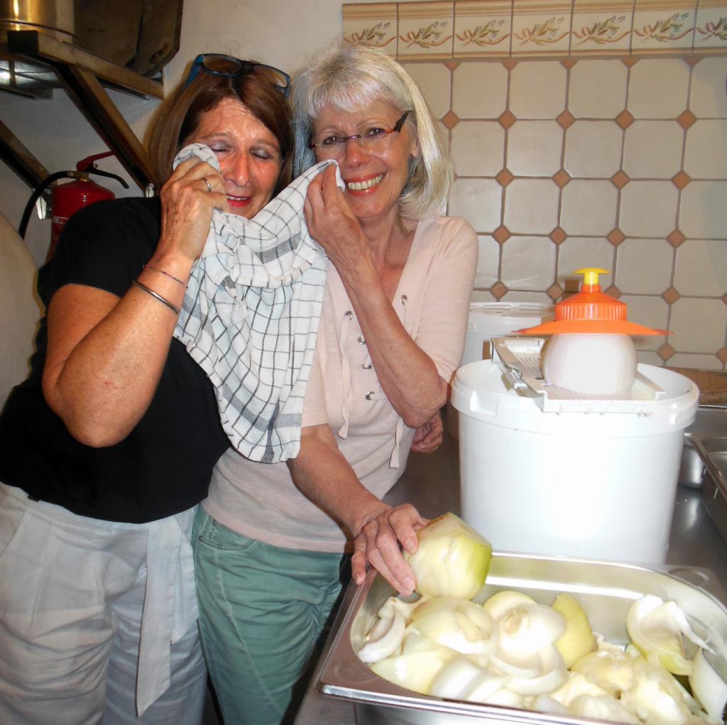 UsNu2_19HFEST_Samstag-Zwiebelschneidende__JS_1.6.19