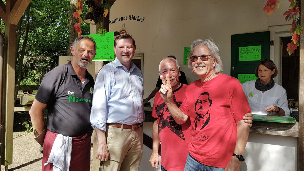 UsNu2_19HFEST_Samstag-derOB_zu_Besuch_BackesWein-Team_CS_1.6.19